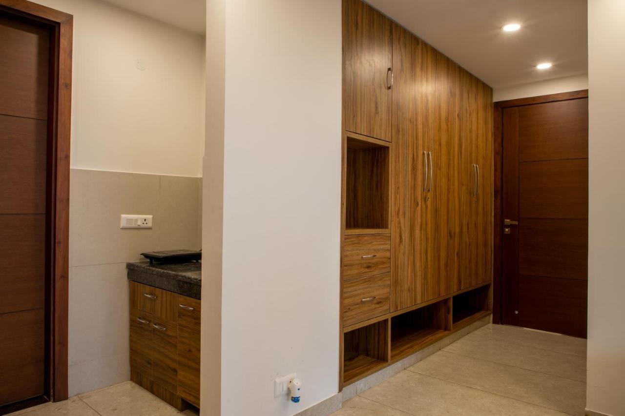 Perch Service Apartment-Mg Road Ґурґаон Екстер'єр фото
